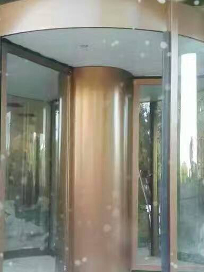 不锈钢屋展三翼旋转门.jpg